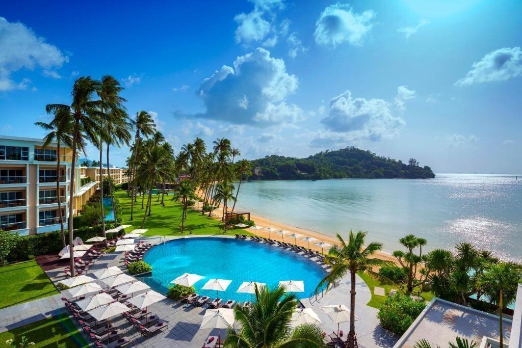 Crowne Plaza Phuket Panwa Beach Resort (ex. Phuket Panwa Beachfront Resort) 5* қонақ үйі
