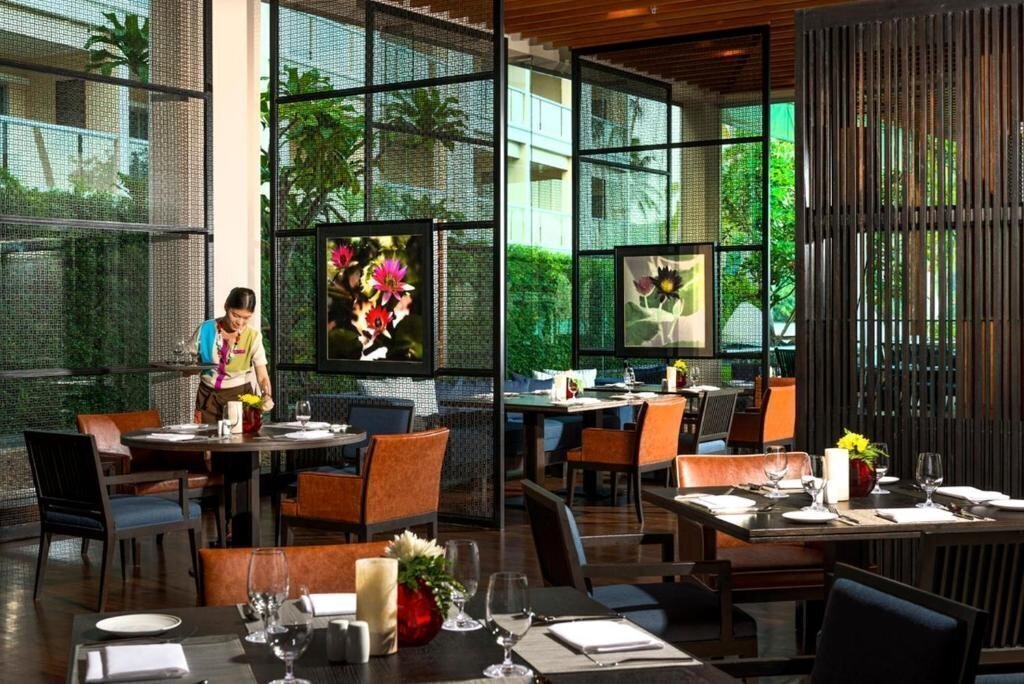 Crowne Plaza Phuket Panwa Beach Resort (ex. Phuket Panwa Beachfront Resort) 5* суреті