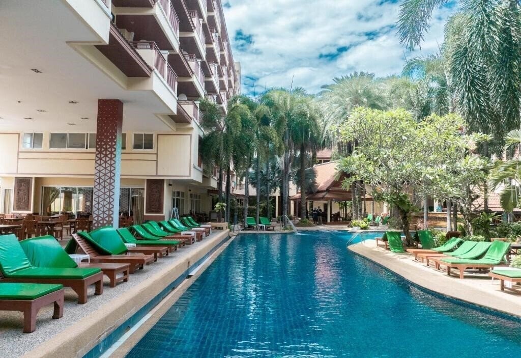 Фото Baumanburi 3*