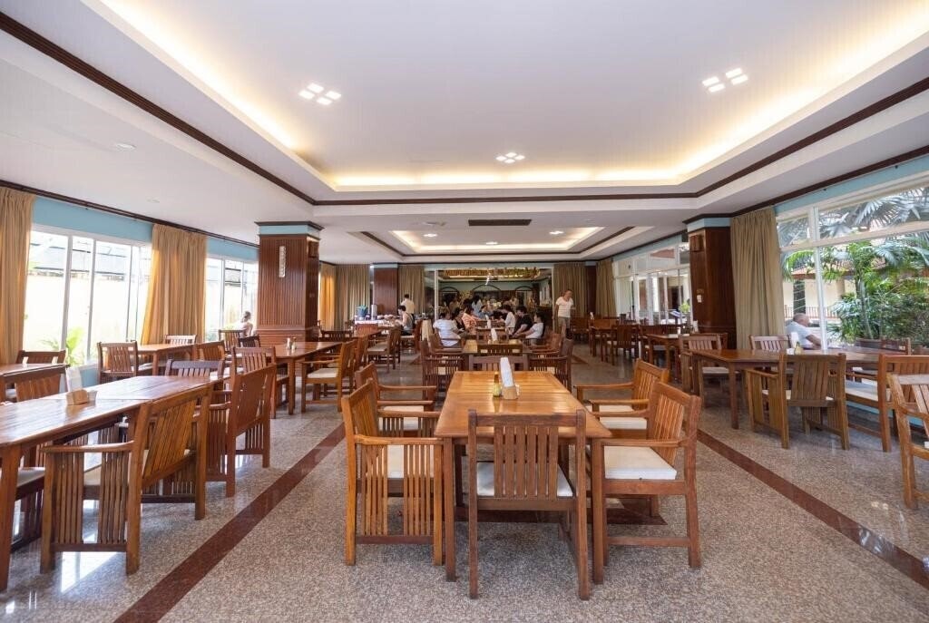 Baumanburi 3* фотосуреті