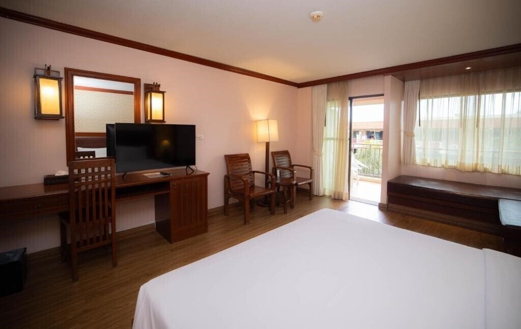 Baumanburi 3* суреті