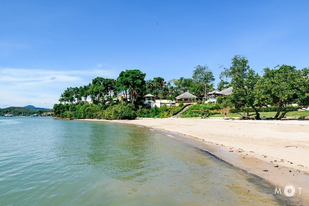 Отель Chandara Resort & SPA 4*