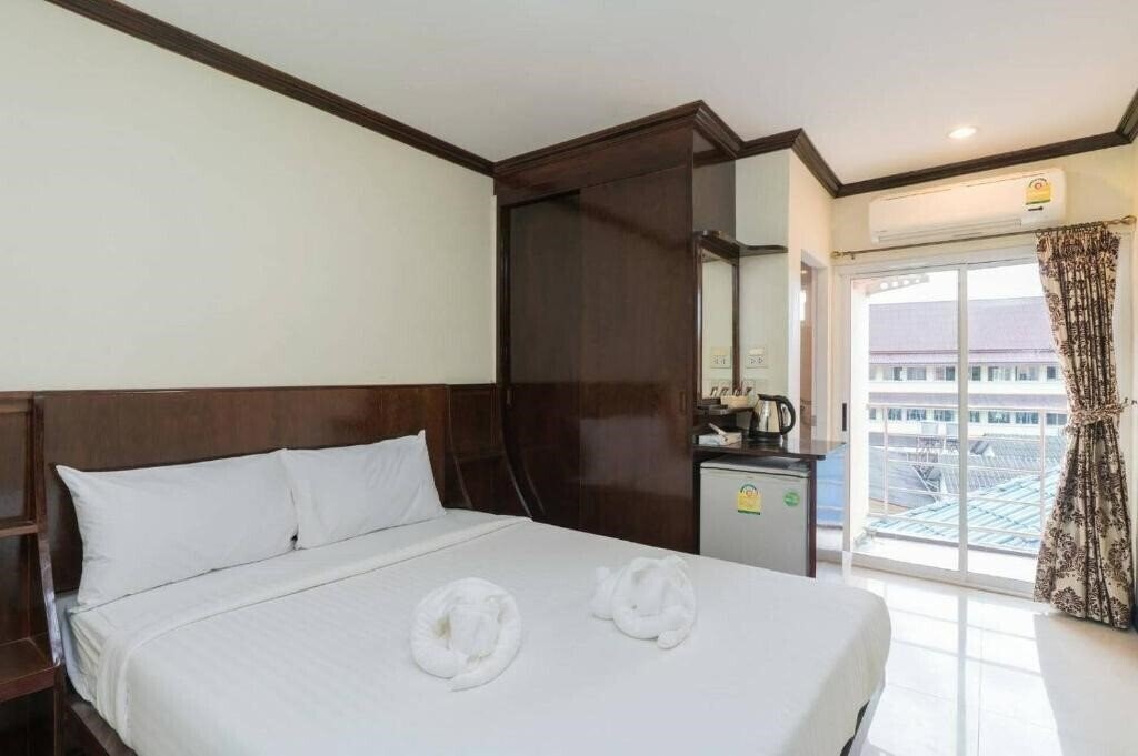 Blue Sky Patong 3* қонақ үйі