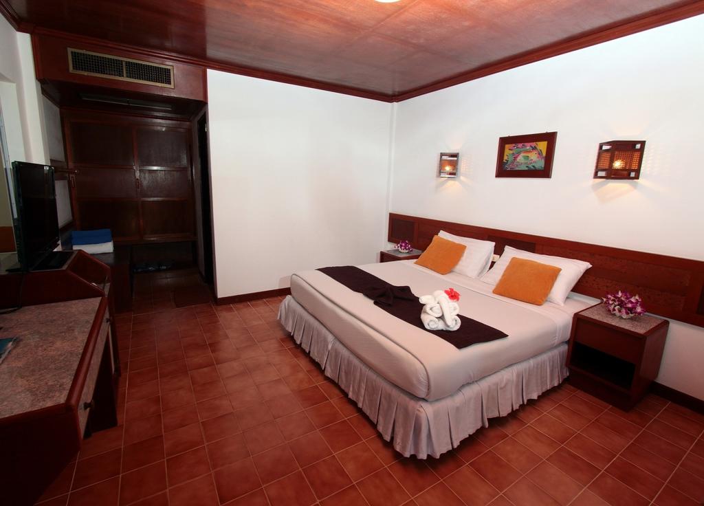 Картинка Coral Island Resort 3*