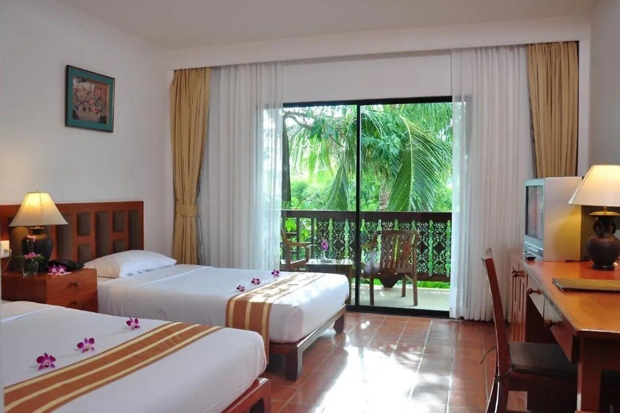 Salathai Resort 3* суреті