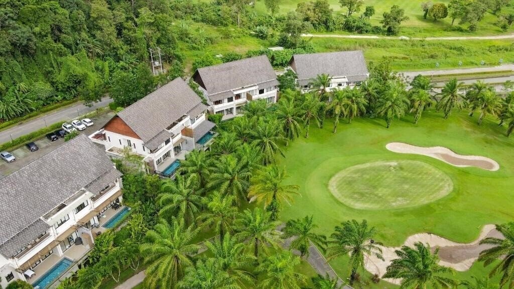 Фото Tinidee Hotel At Phuket 3*