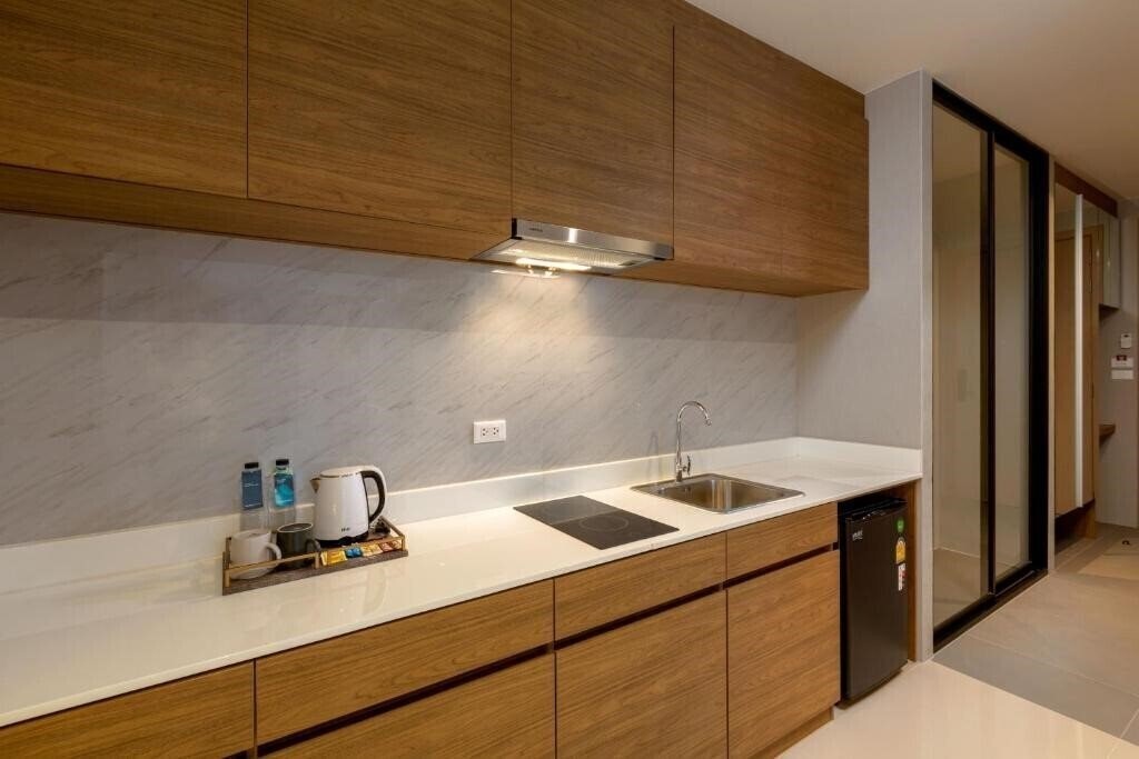 Wyndham Garden Naithon Phuket 5* фотосуреті