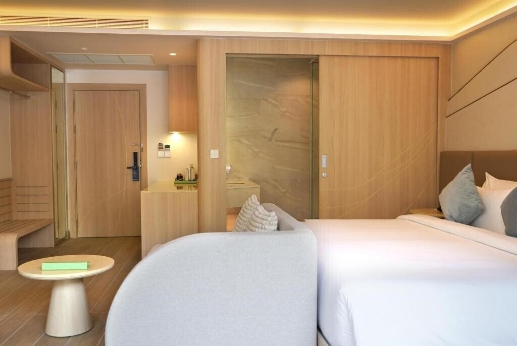 Картинка Wyndham Garden Naithon Phuket 5*