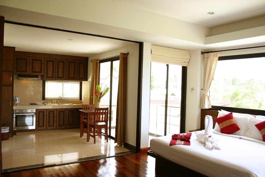 Chaweng Lakeview Condotel 3* фотосуреті