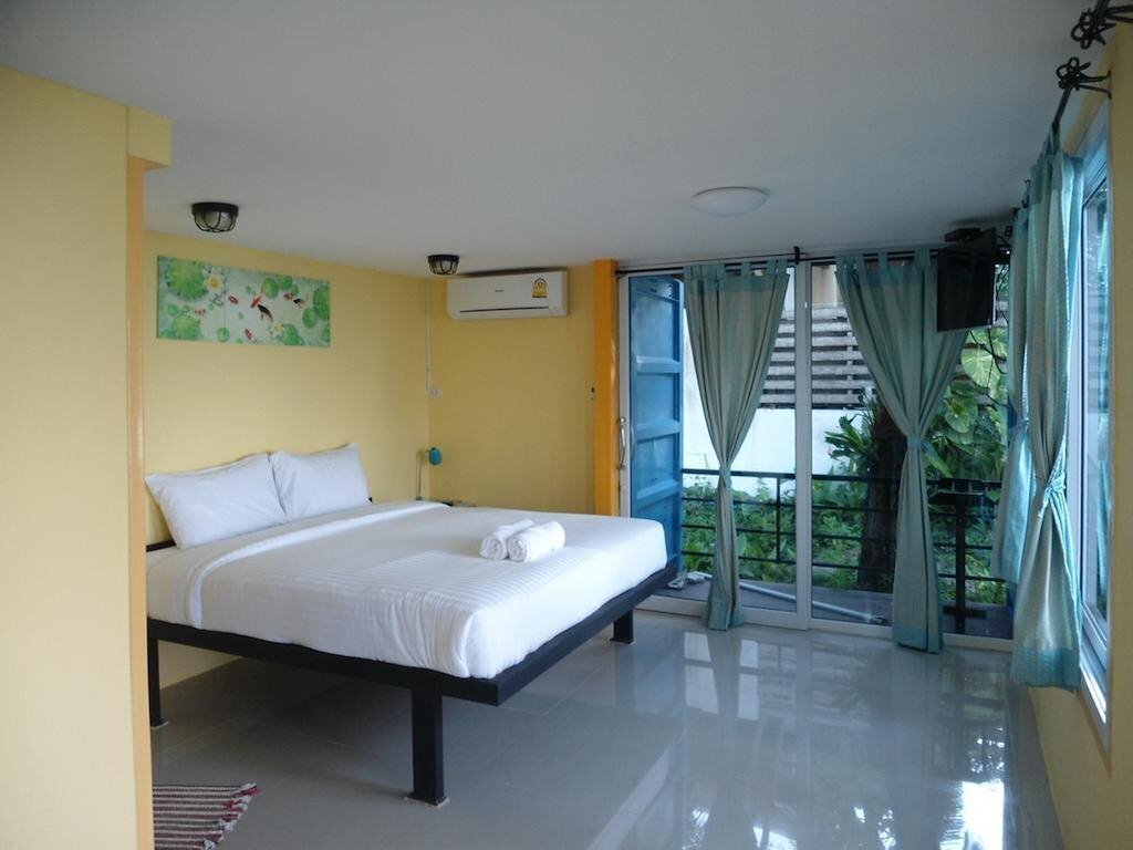 Think & Retro Cafe Lipa Noi Samui 3* суреті