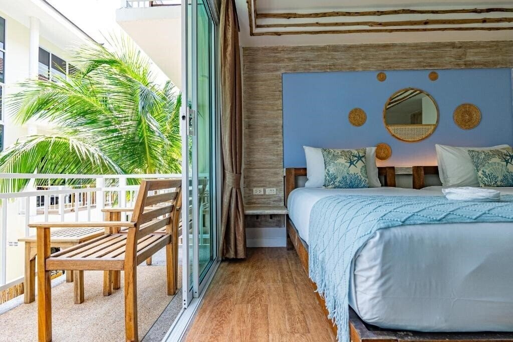 Фото Ark Bar Beach Resort 3*