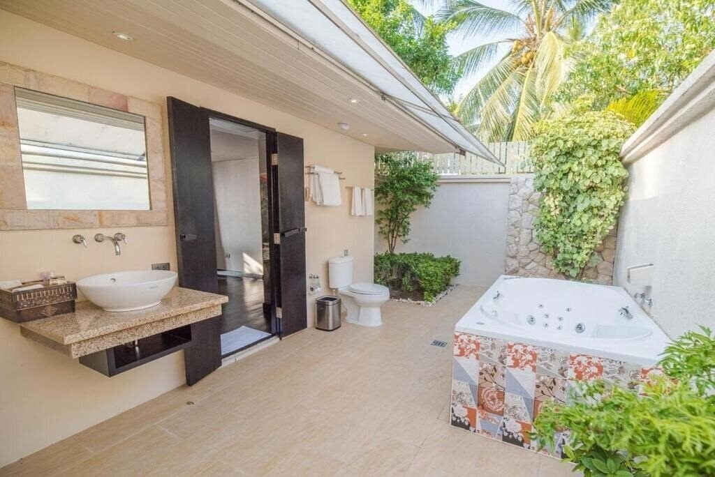 The Sunset Beach Resort & Spa, Taling Ngam 4* фотосуреті