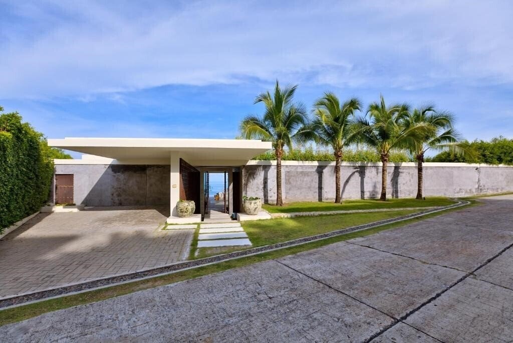 Villa Natha 5* фотосуреті