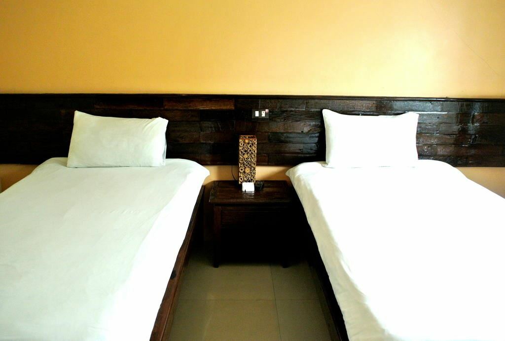 Lek City Hotel 2* суреті