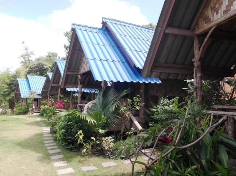 Отель Bangrak Bungalow 1*