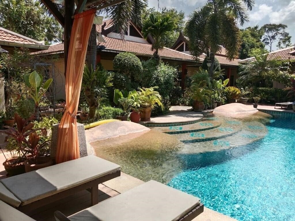 Фото Baan Tropicana 3*