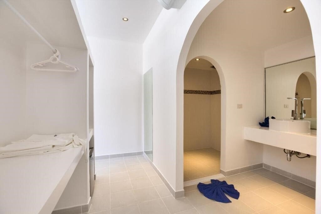 La Perle Luxury Boutique Hotel 4* фотосуреті