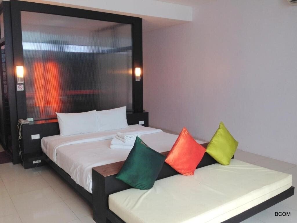 Фото Khun Chaweng Resort 2*