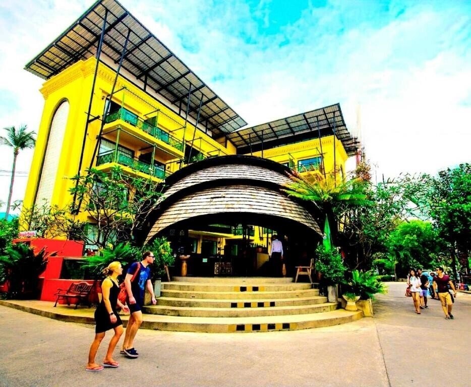 Картинка Bhundhari Chaweng Beach Resort 3*