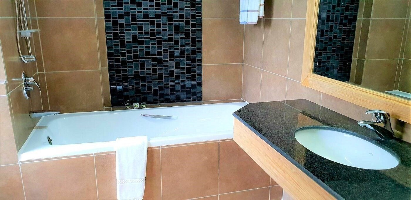 Фотография Floral Hotel Lakeview Koh Samui 3*