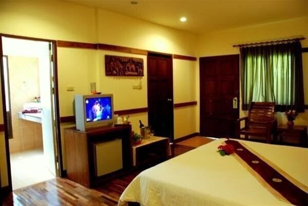 B2@ Samui Resort Hotel 3* суреті