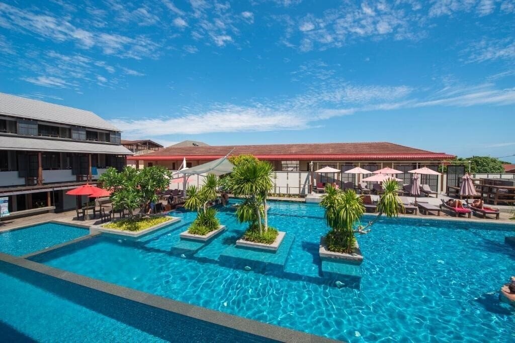 Am Samui Palace 3* қонақ үйі
