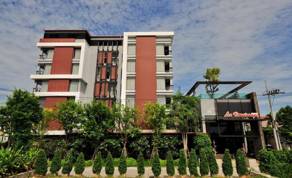 Le Vernissage Hotel 4* қонақ үйі