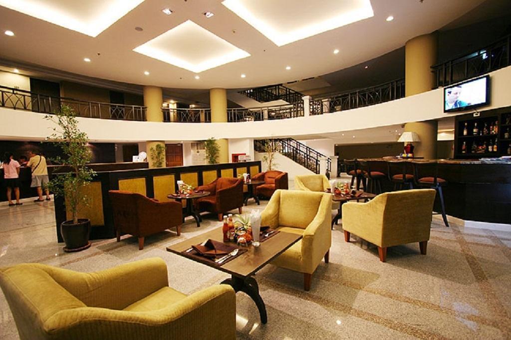 Summer Spring Hotel 3* фотосуреті