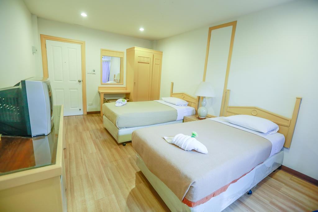 Deeden Pattaya Resort 2* қонақ үйі