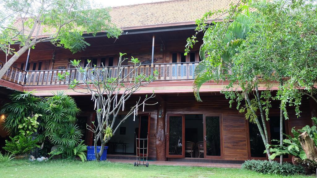 Deeden Pattaya Resort 2* фотосуреті