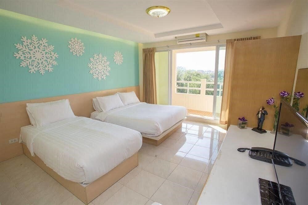 R-Con Mansion 2* суреті