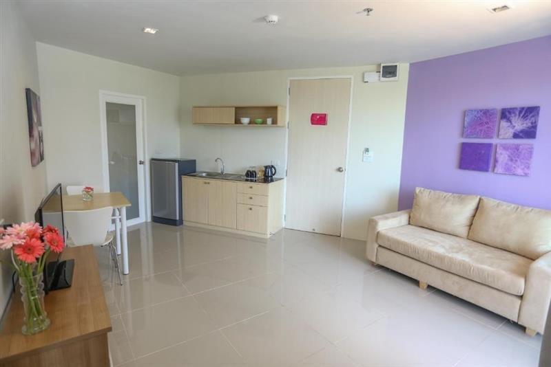 Изображение R-Con Rest Sea Jomtien (ex. Glow Jomtien Beach Chaiyapruek) 3*