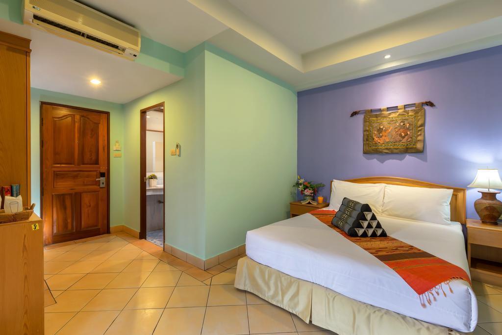 Фотография Seven Oaks Inn 2*