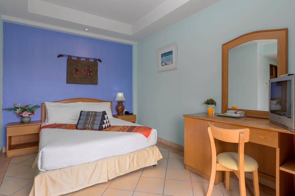 Картинка Seven Oaks Inn 2*