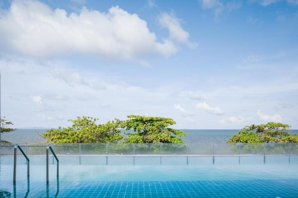 Изображение Jomtien Hisotel 3*