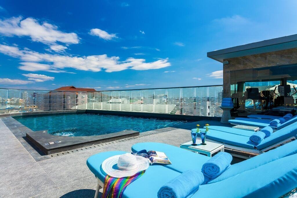 Отель Centra Avenue Pattaya 4*