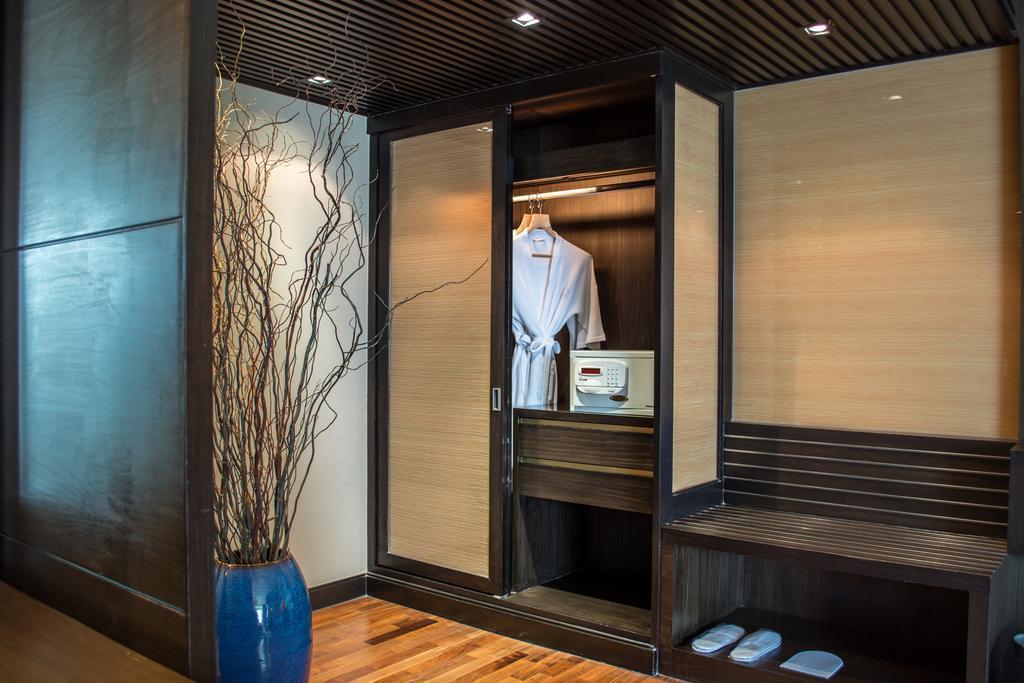 A-One Pattaya Beach Resort 4* суреті