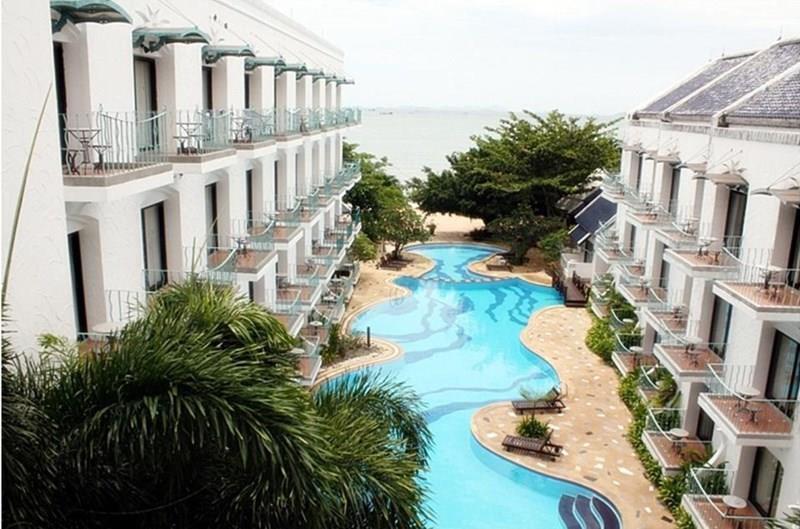 Фото Naclua Beach Resort 3*