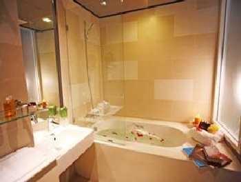 Fraser Resort 4* суреті