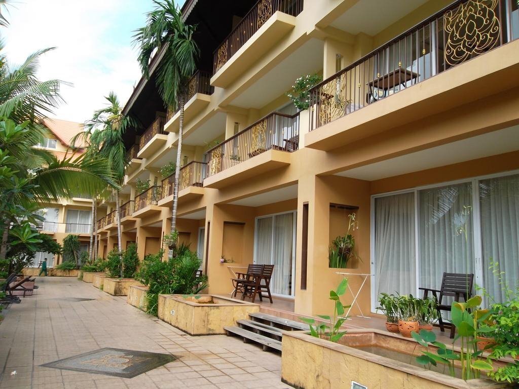 Villa Thongbura Pattaya Thailand вилла фотосуреті