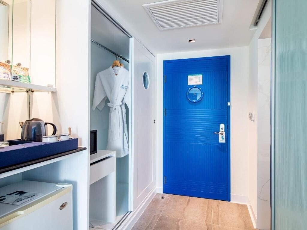 A-One New Wing Hotel 4* фотосуреті