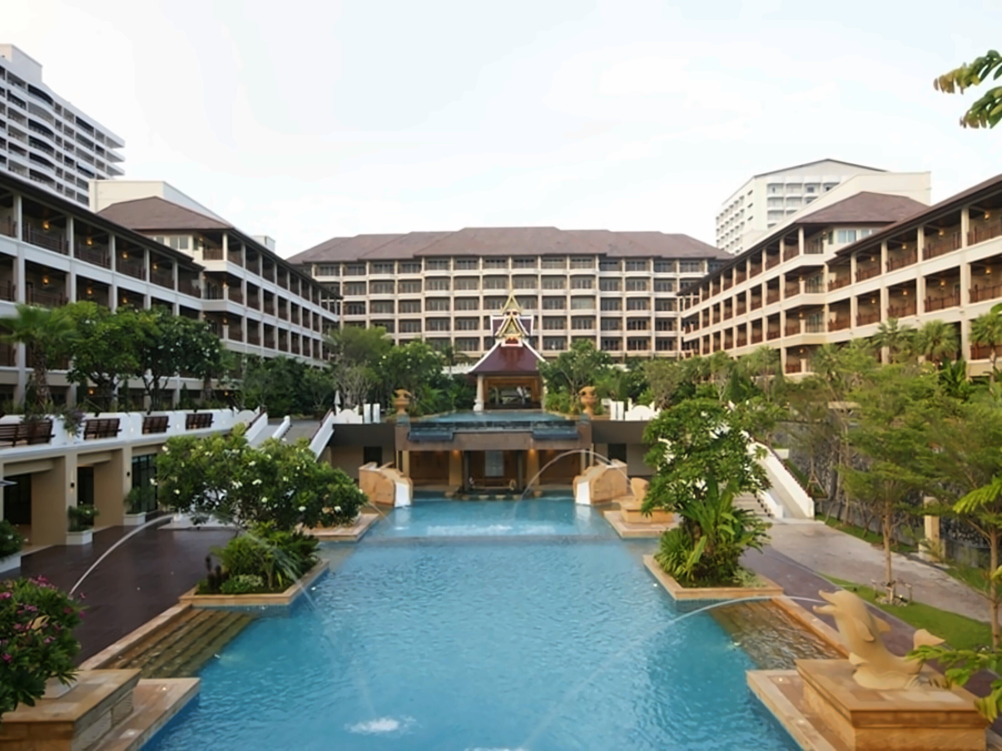 Фото Heritage Pattaya Beach Resort 4*