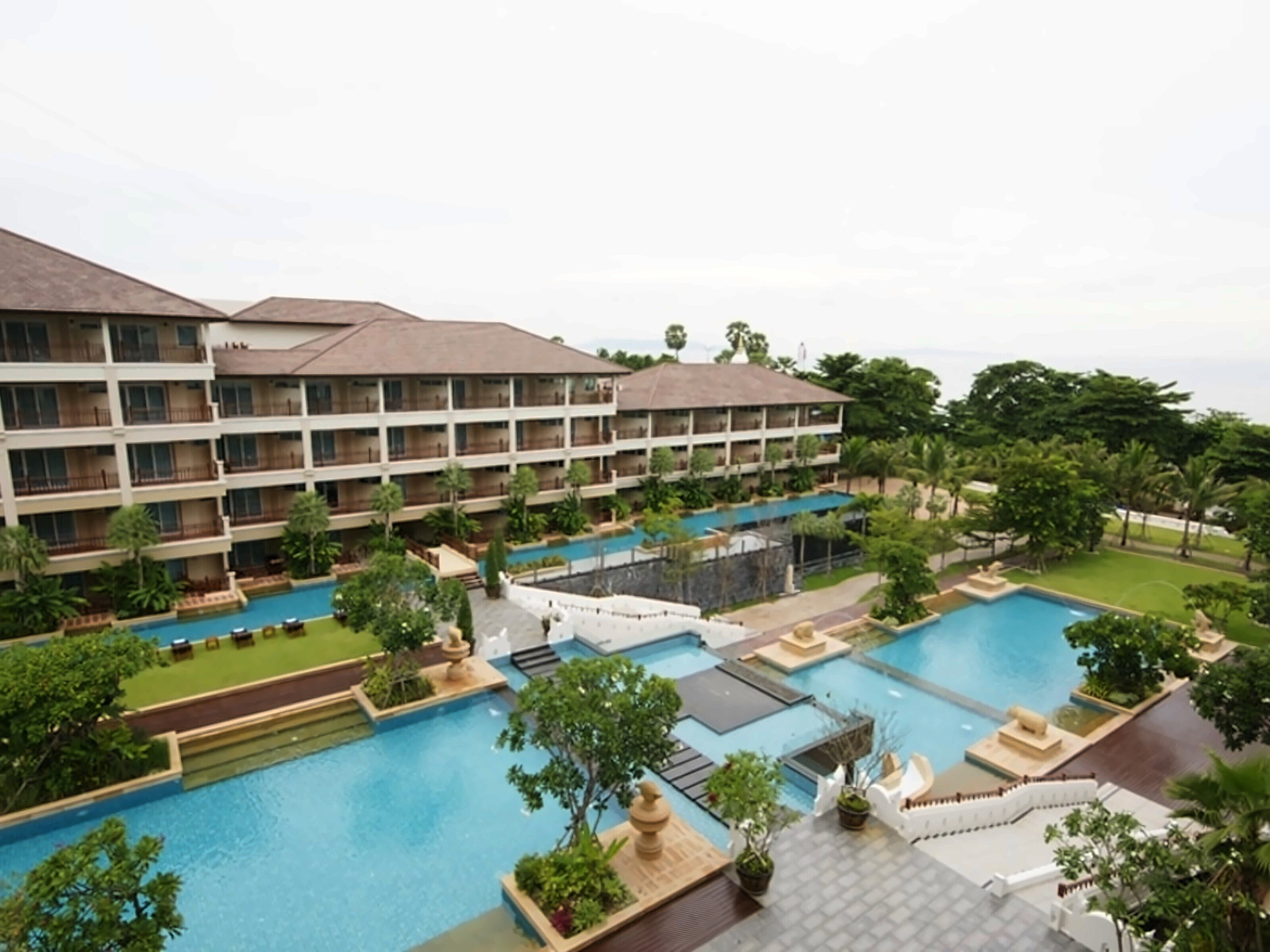 Фотография Heritage Pattaya Beach Resort 4*