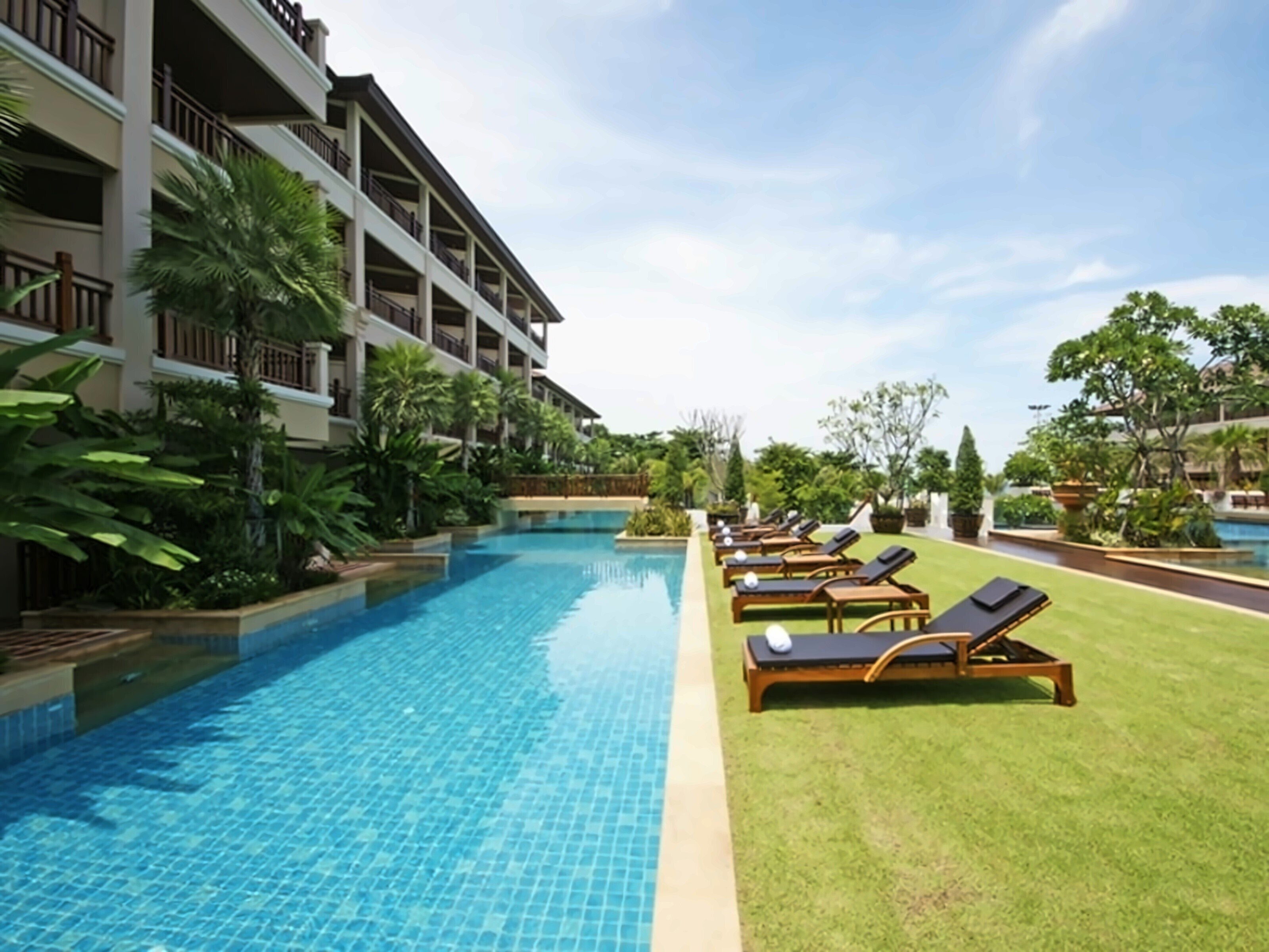 Картинка Heritage Pattaya Beach Resort 4*