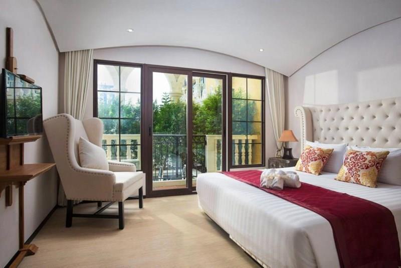 The Symphony Suites Pattaya Hotel 4* фотосуреті