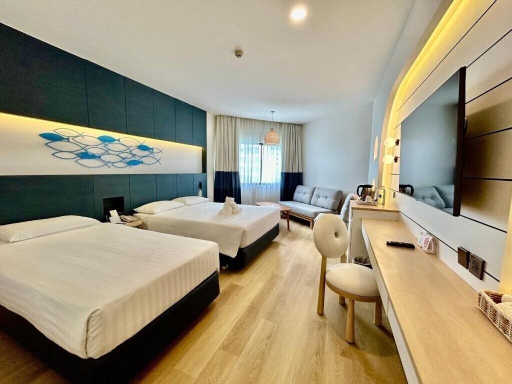 Изображение Jomtien Palm Beach Hotel & Resort 4*