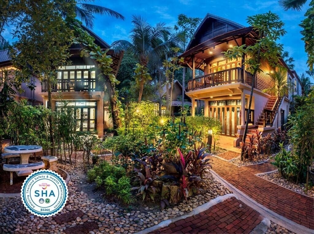 Отель Rabbit Resort 4*