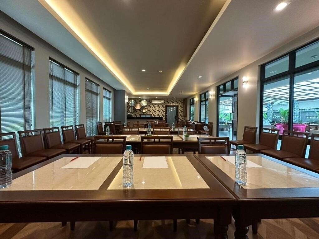 Картинка Mangrove Hotel Pattaya (The) 3*