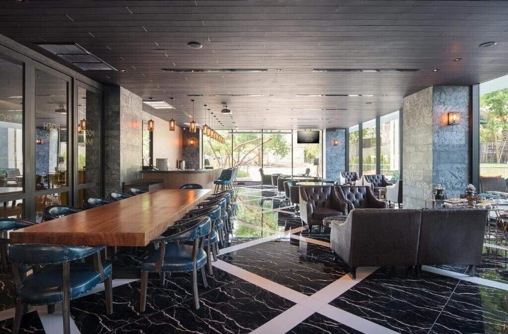 Brighton Grand Pattaya Hotel 5* суреті