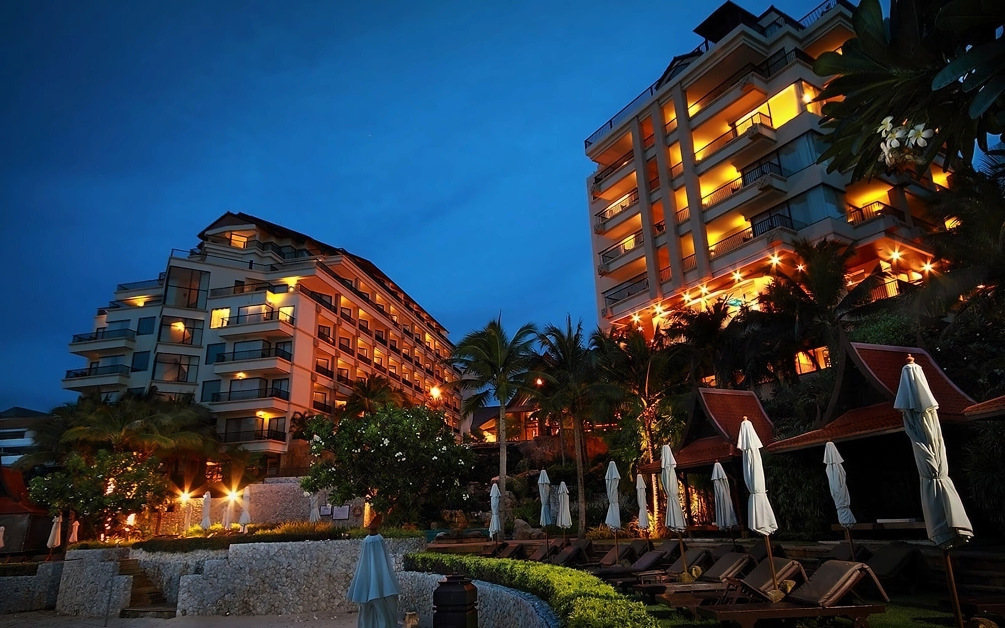 Отель Garden Cliff Resort and Spa 5*
